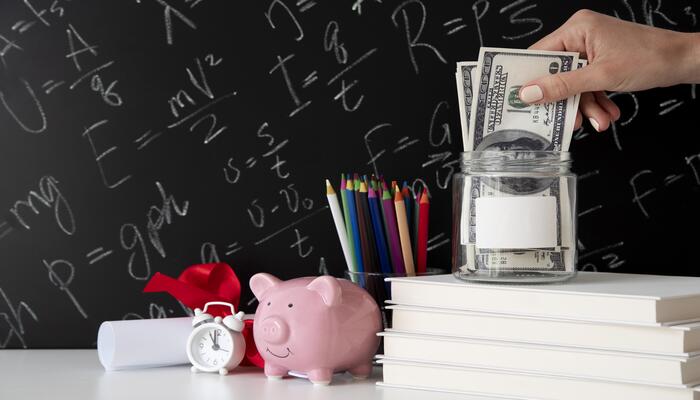 Money-Saving Tips for College Students